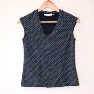 Black and White Stripe V-Neck Sleeveless Top